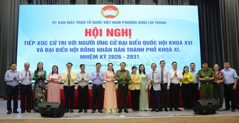 Thứ trưởng Lê Quốc Hùng ghi nhận các ý kiến, kiến nghị của cử tri tại Thành phố Hồ Chí Minh